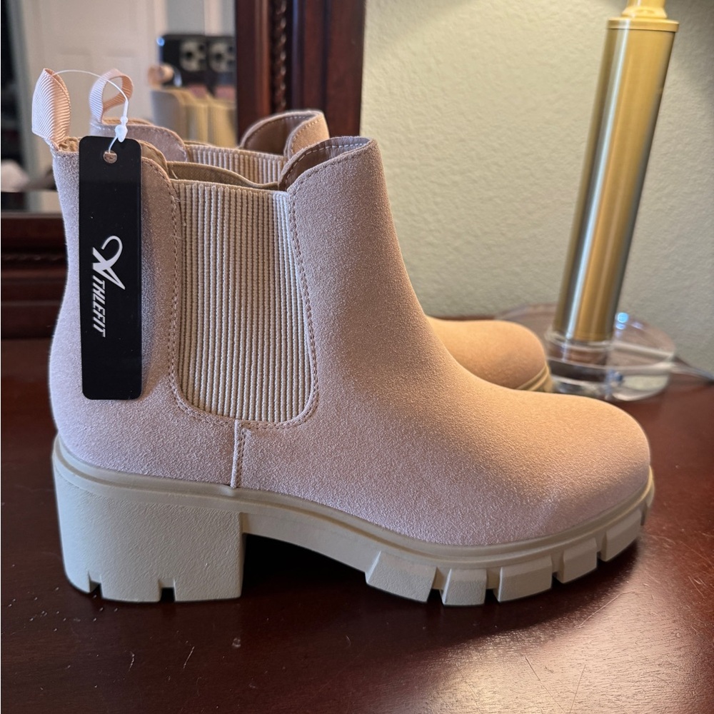 Element Women's Beige Ankle Booties